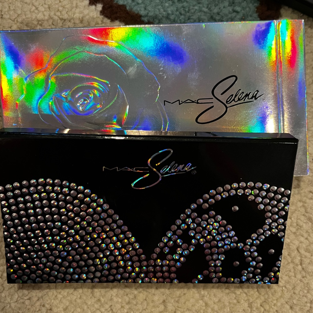 Mac Selena palette